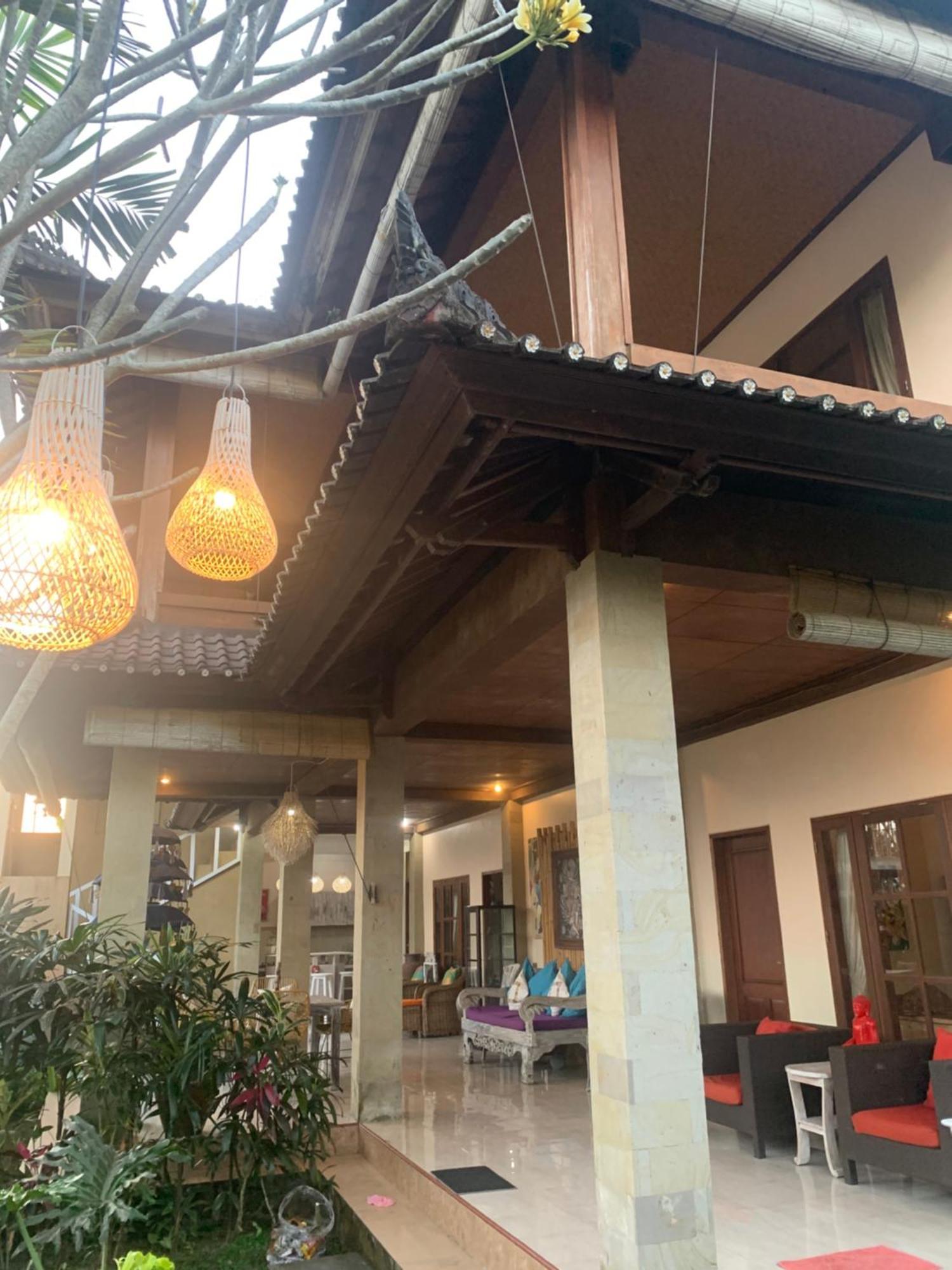 Mangku In Ricefield Villa Ubud
